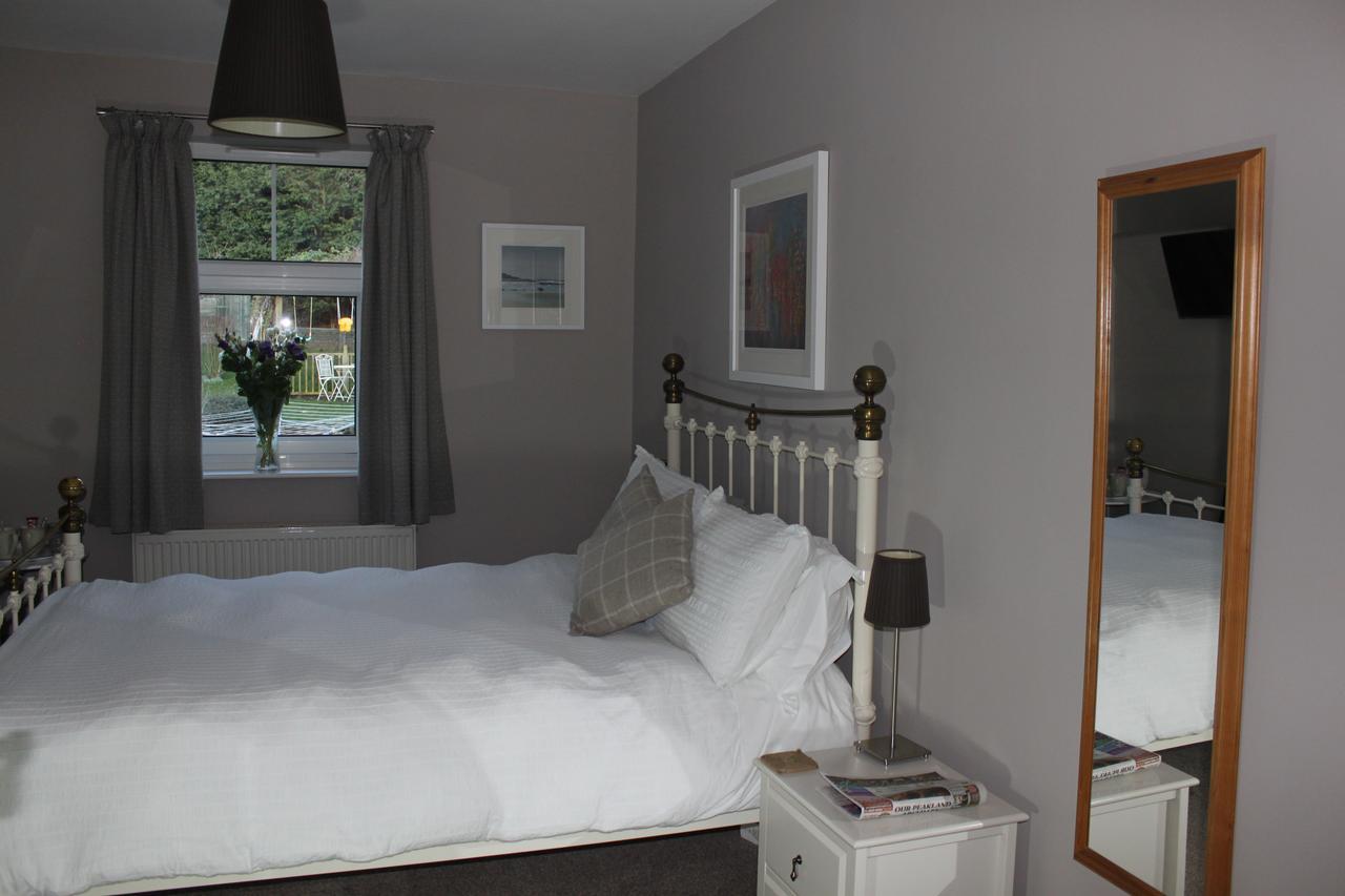 Bed and Breakfast Barton House Матлок Екстер'єр фото